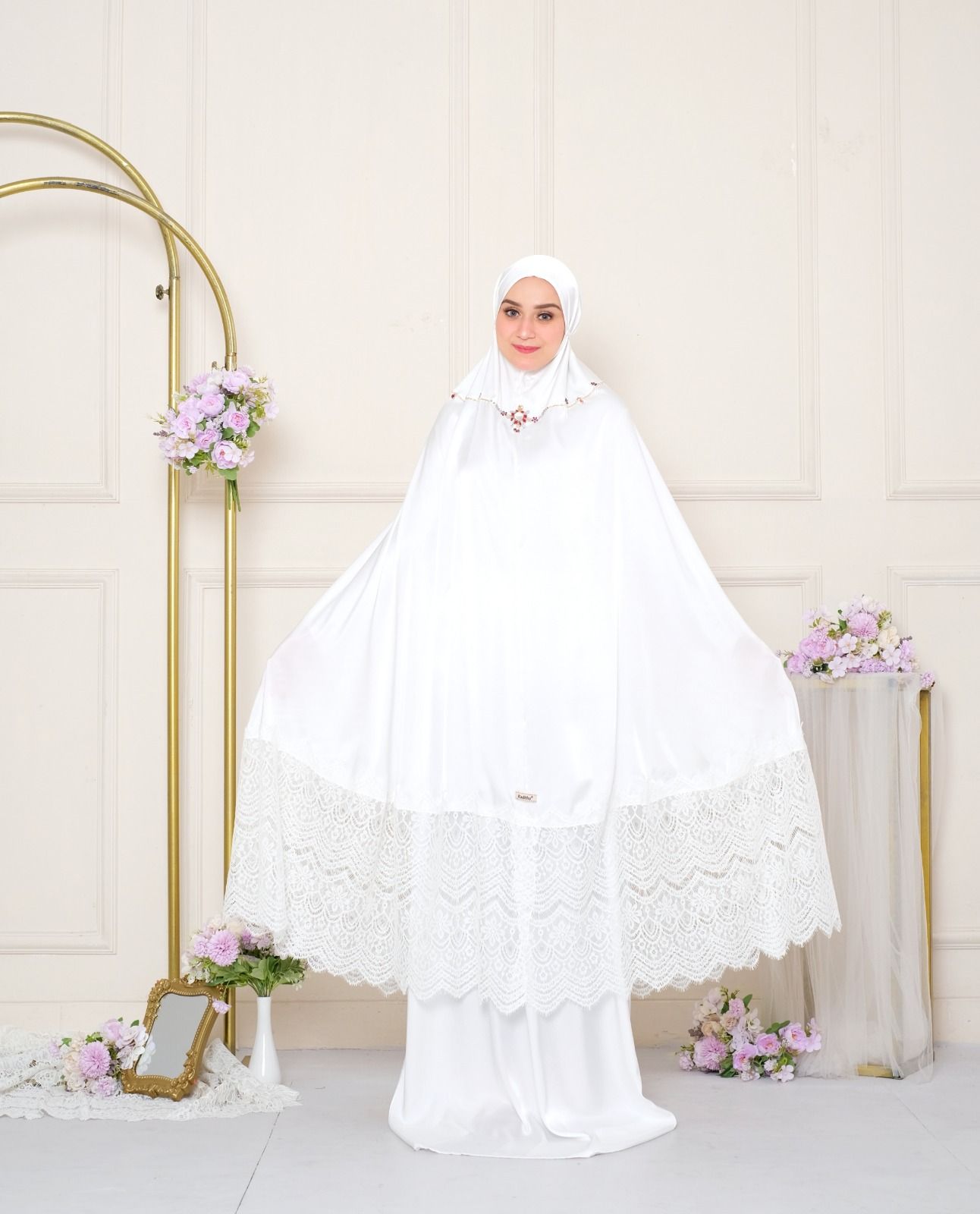 Mukena Ruby Swarovski - Semi Silk