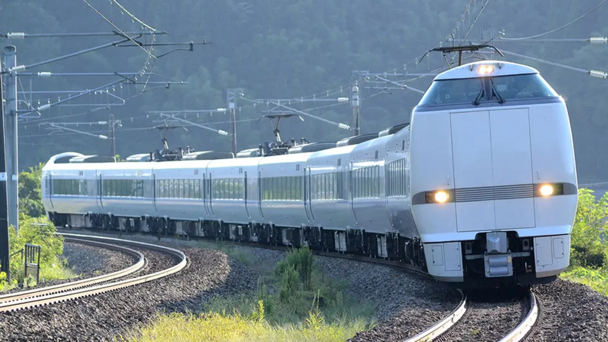 JR West 683-4000 series Thunderbird limited express near Kurikara