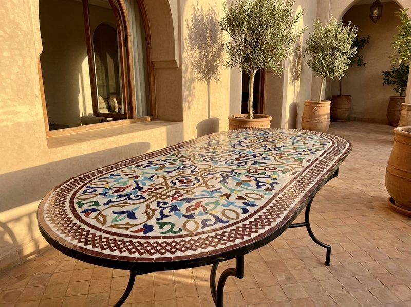 "Jardin de Fès" Oval Zellige Mosaic Table detail