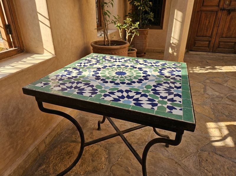The 'Zahra' Andalusian Zellige Table detail