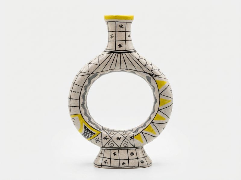 The Safi Soleil Geometric Ring Vase