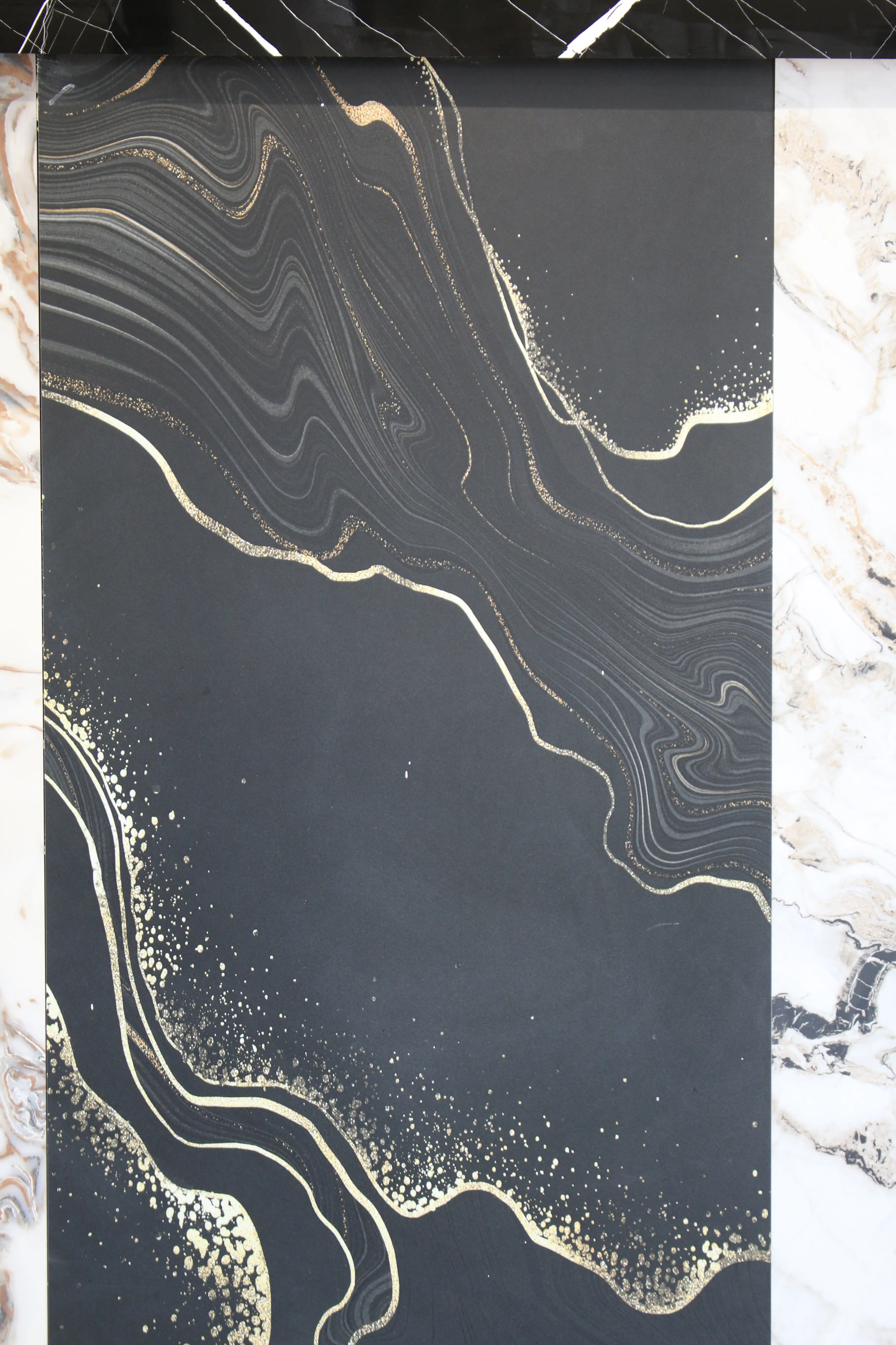 Flooring & Tiles