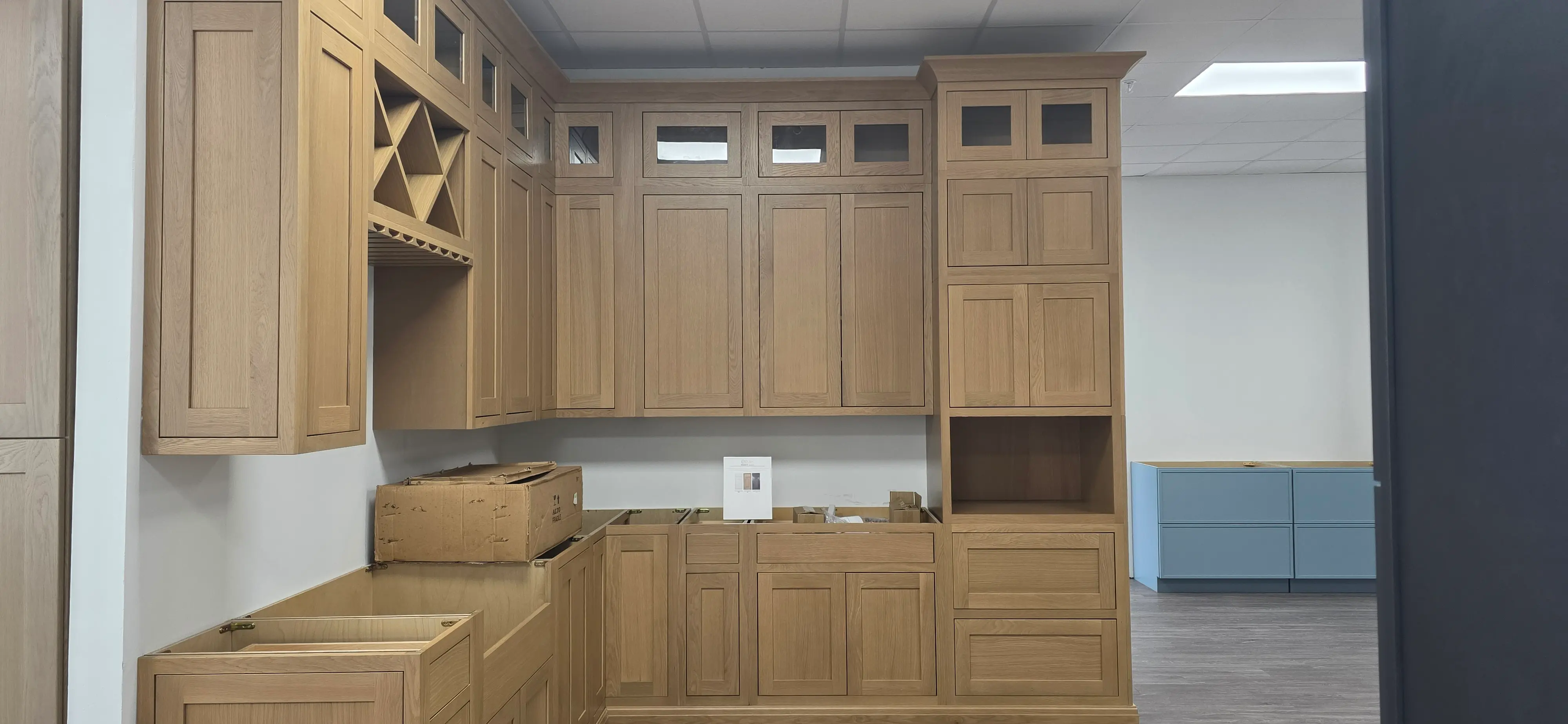 Natural Oak Shaker L-Shaped Kitchen Cabinet Set