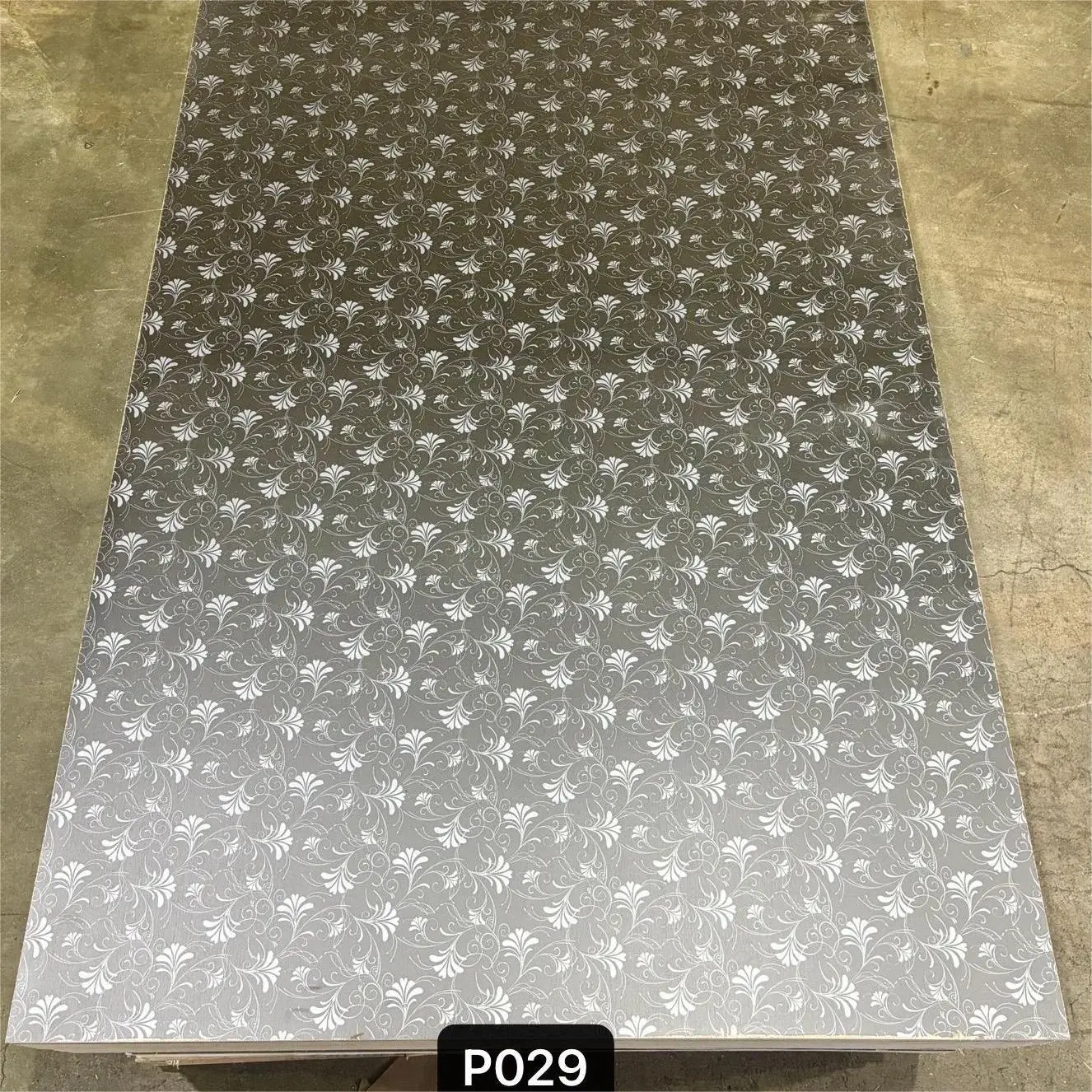 P-029 Melamine Plywood Board