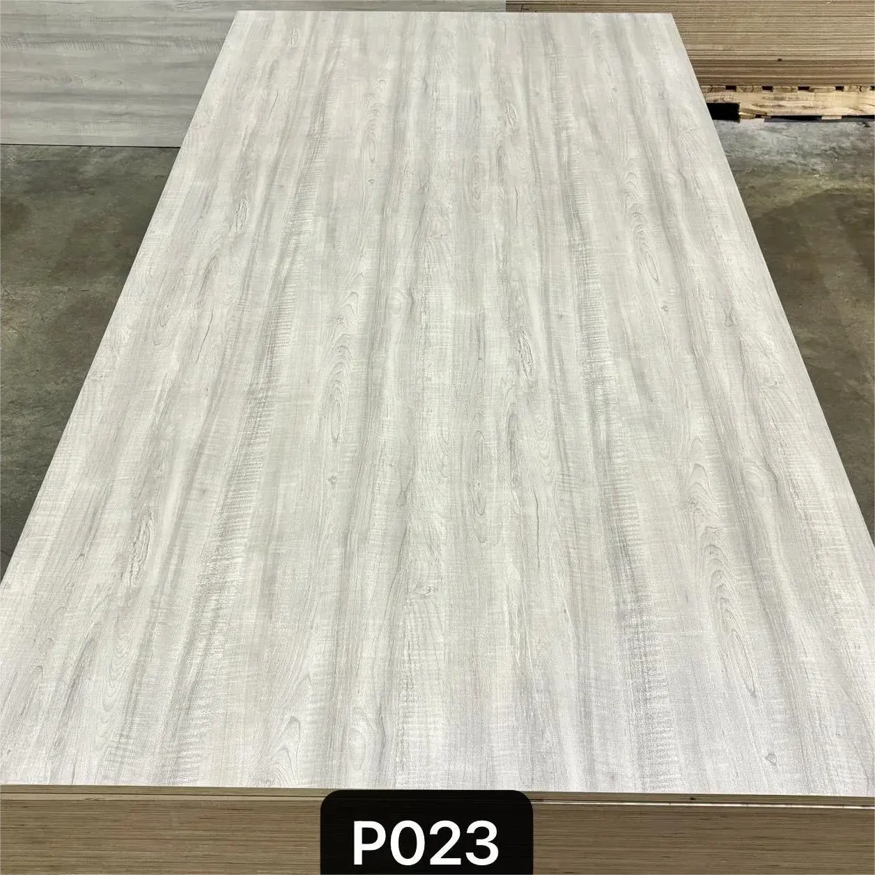 P-023 Melamine Plywood Board