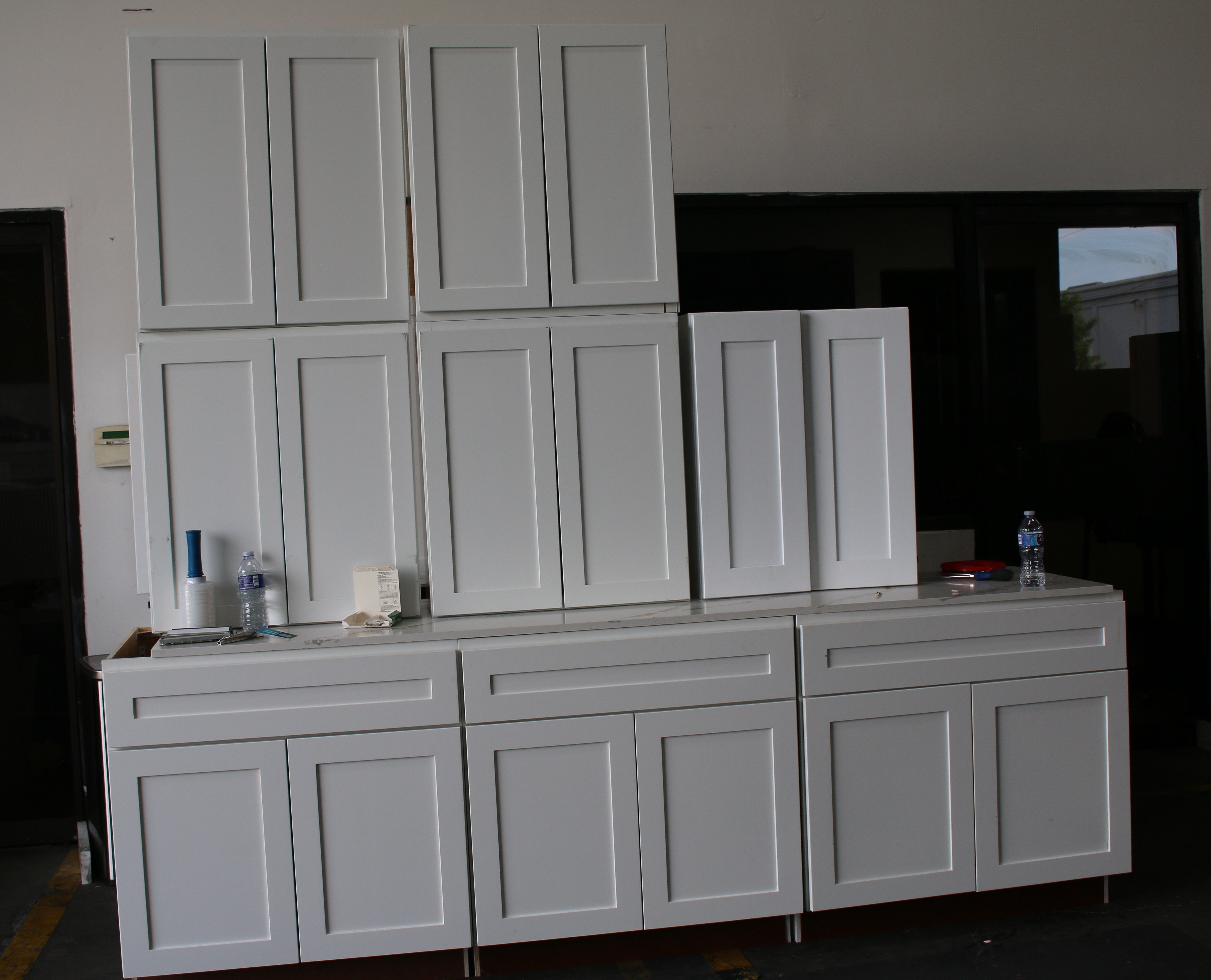 Classic White Shaker Kitchen Cabinet Set (Base & Wall Cabinets)
