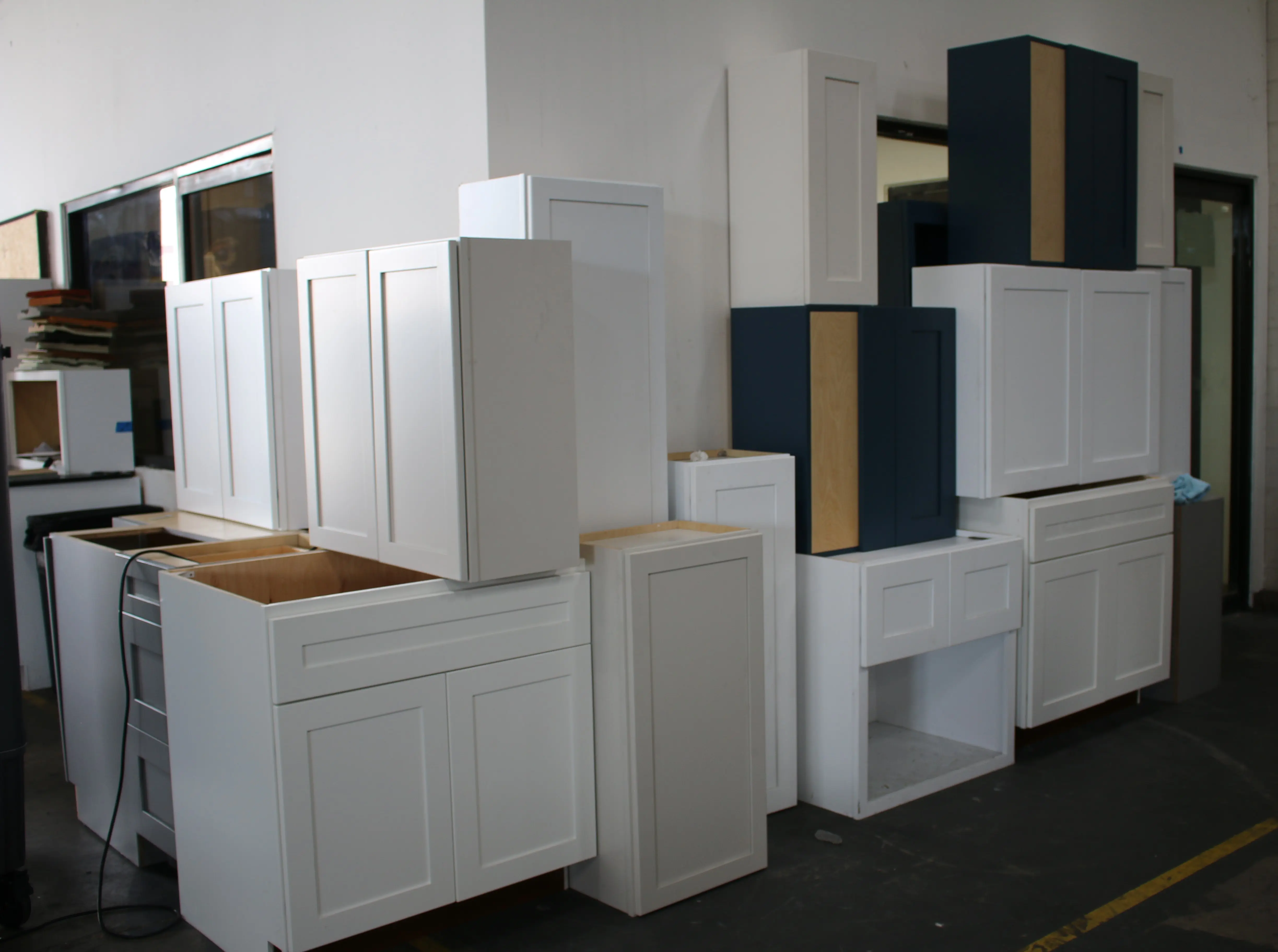 Modular White Shaker Kitchen Cabinet Collection (Base, Wall & Specialty Units)