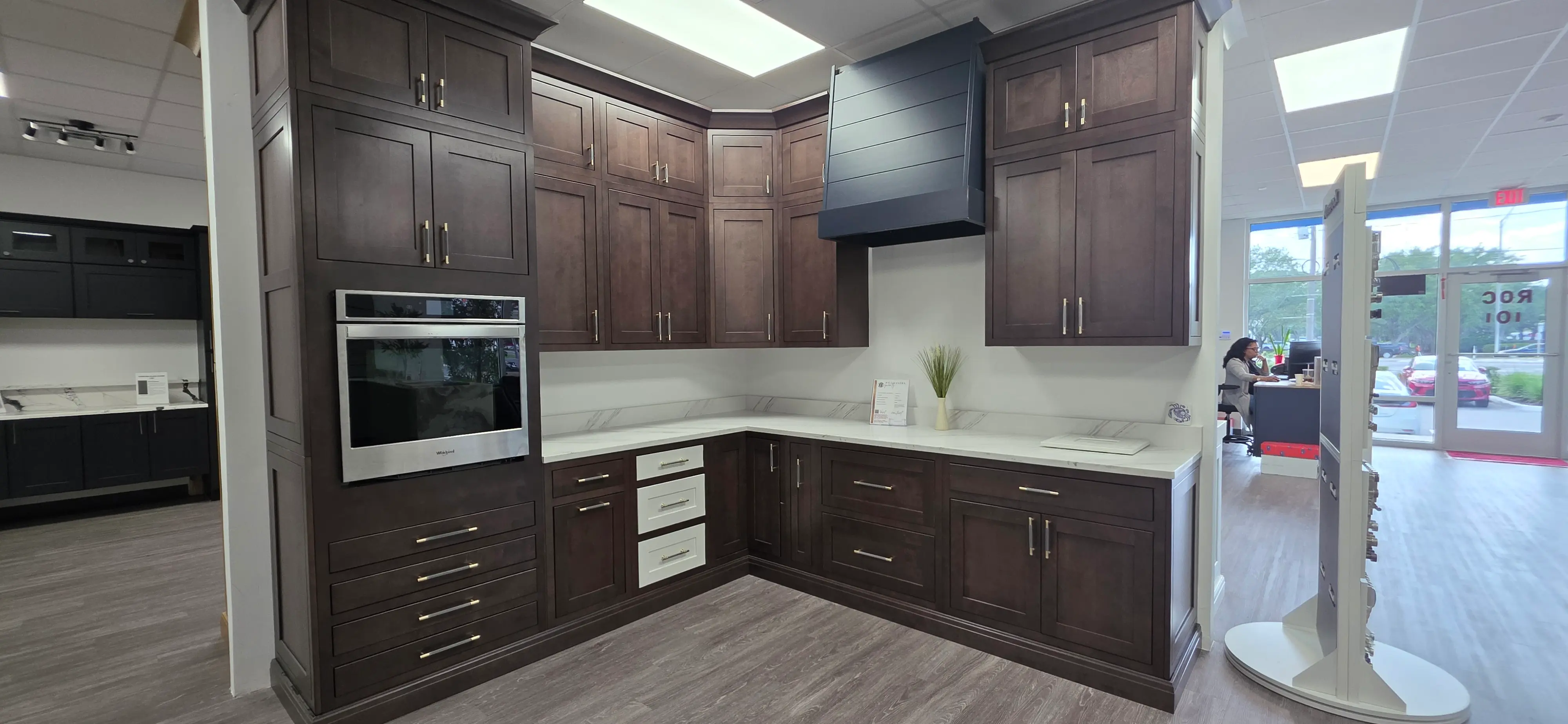 Modern Espresso Shaker L-Shaped Kitchen Cabinet Set