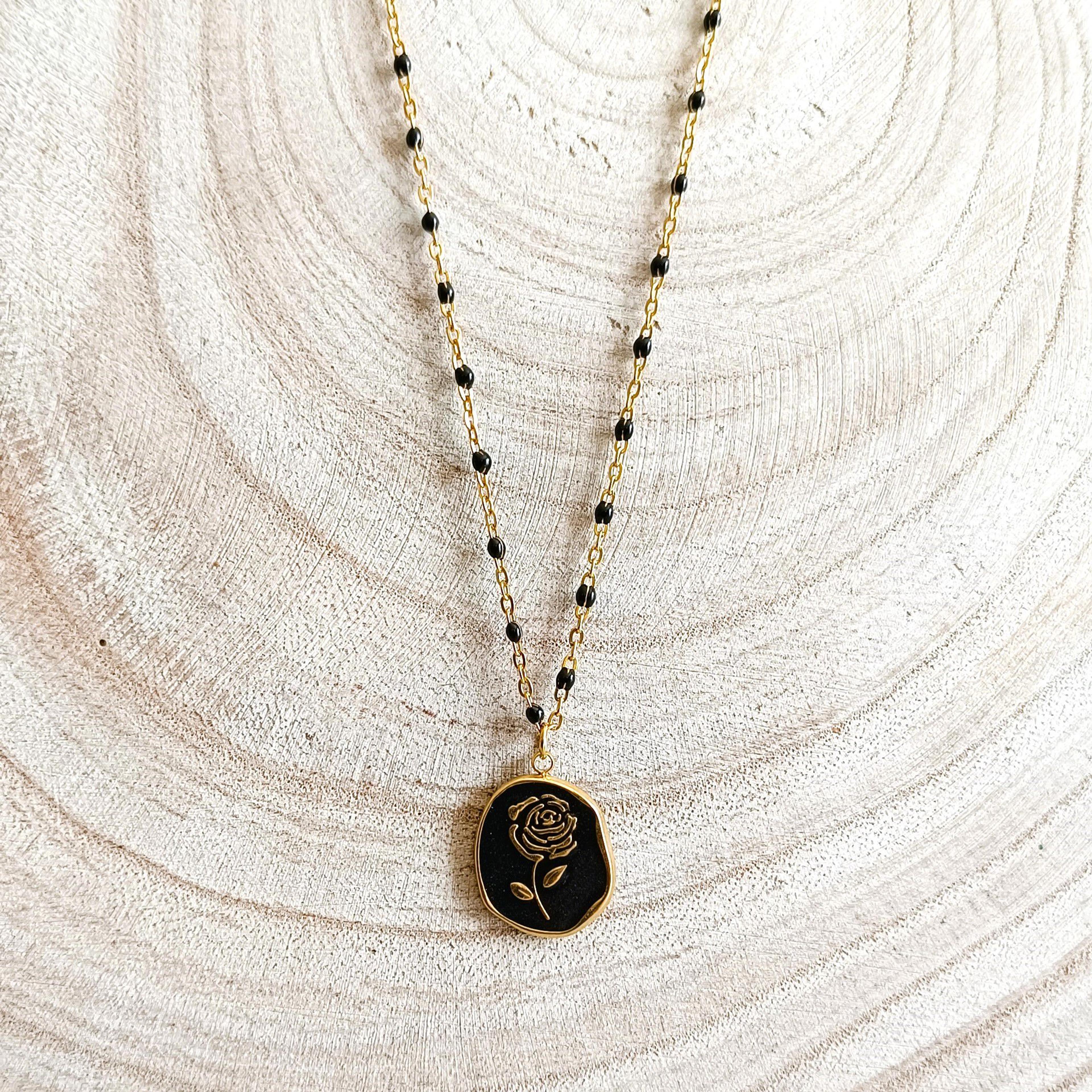 Rosa, collier en acier inoxydable et pendentif rose