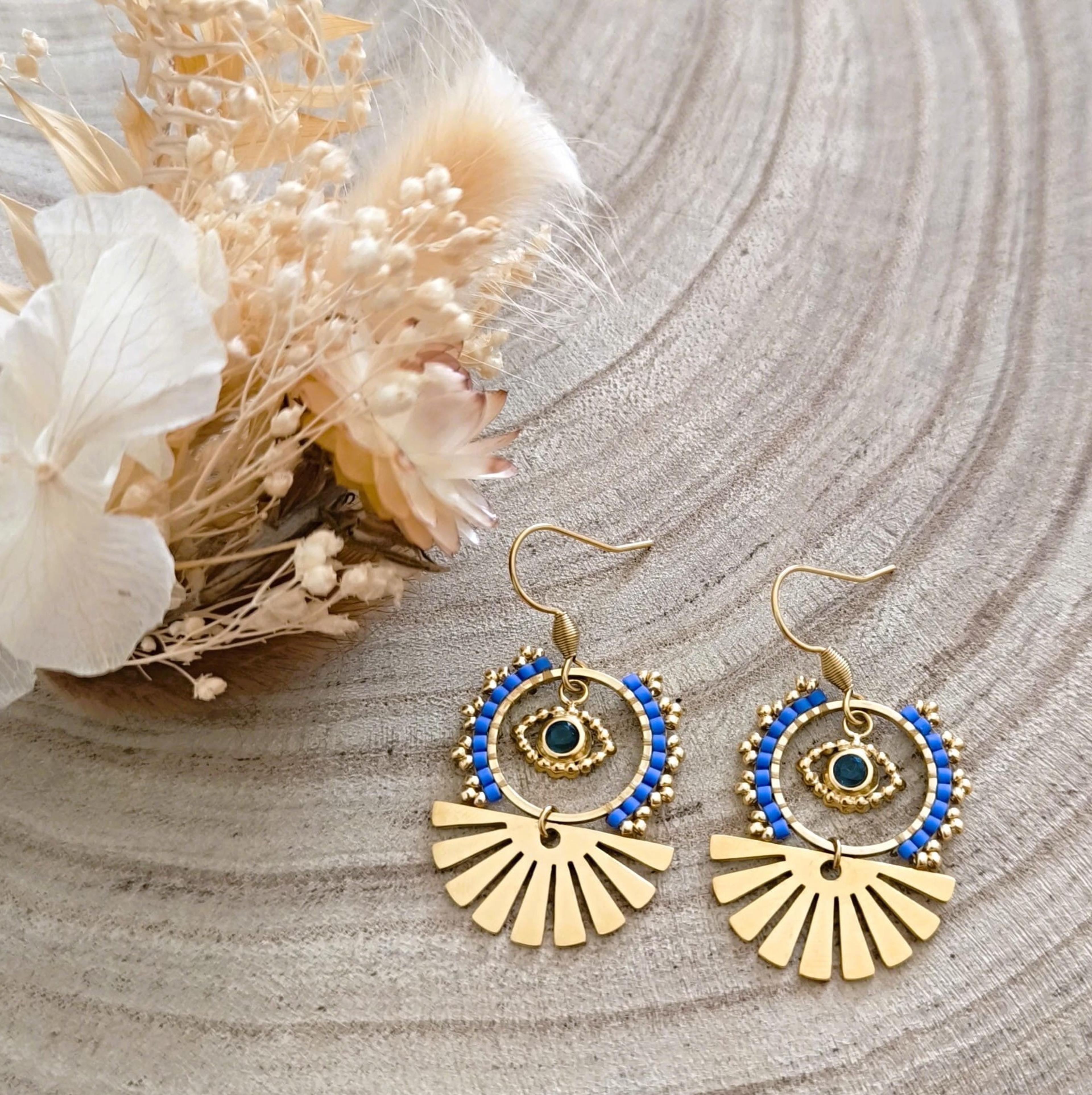 Elena, boucles d'oreilles dorées et perles Miyuki bleu azur