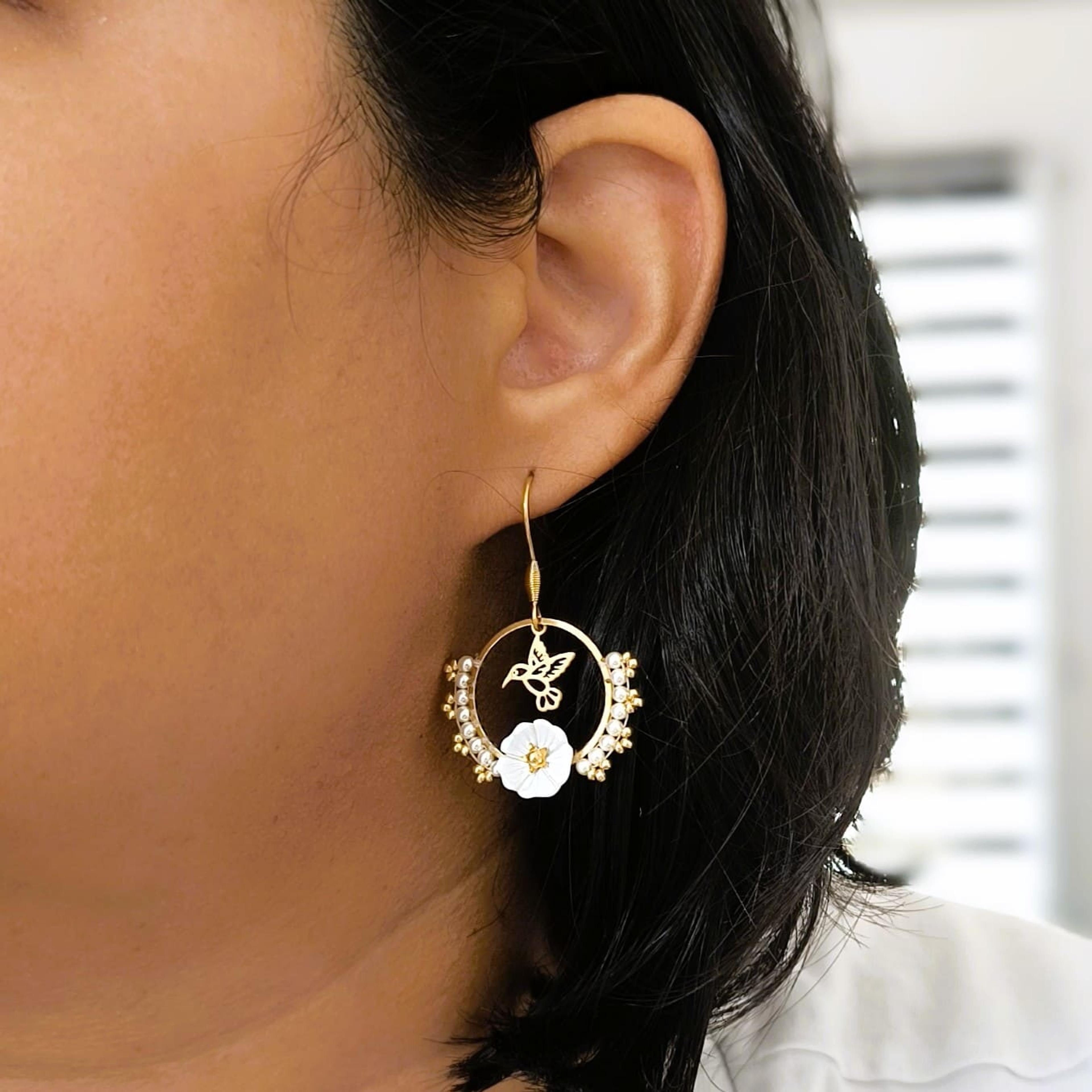 Aloria, boucles d'oreilles colibri, nacre et perles Aurora – photo 2