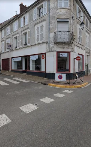 Façade de la boutique Ma Bulle Artisane, rue de Verdun à La Ferté-Gaucher