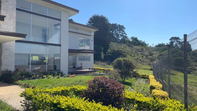 Casa moderna con vistas panorámicas | San Rafael, Heredia