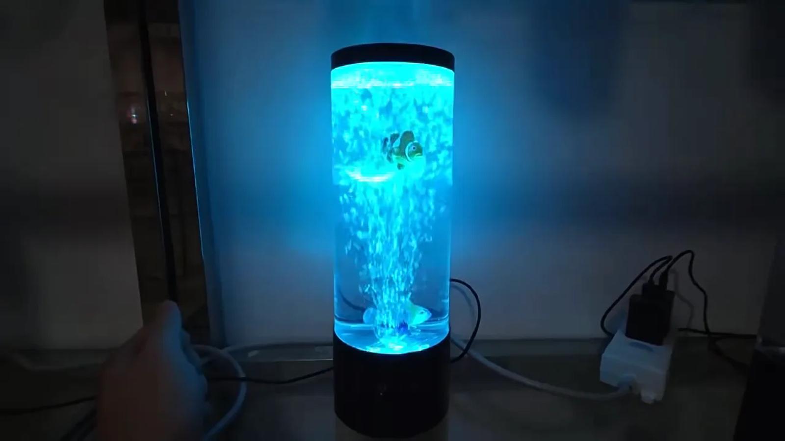 MX-5014B color changing bubble fish water column lamp product effect video cover