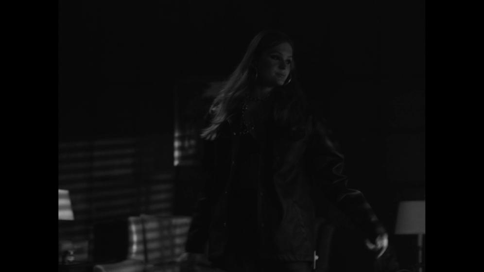 LUXURY EXPERIENCE — still 2