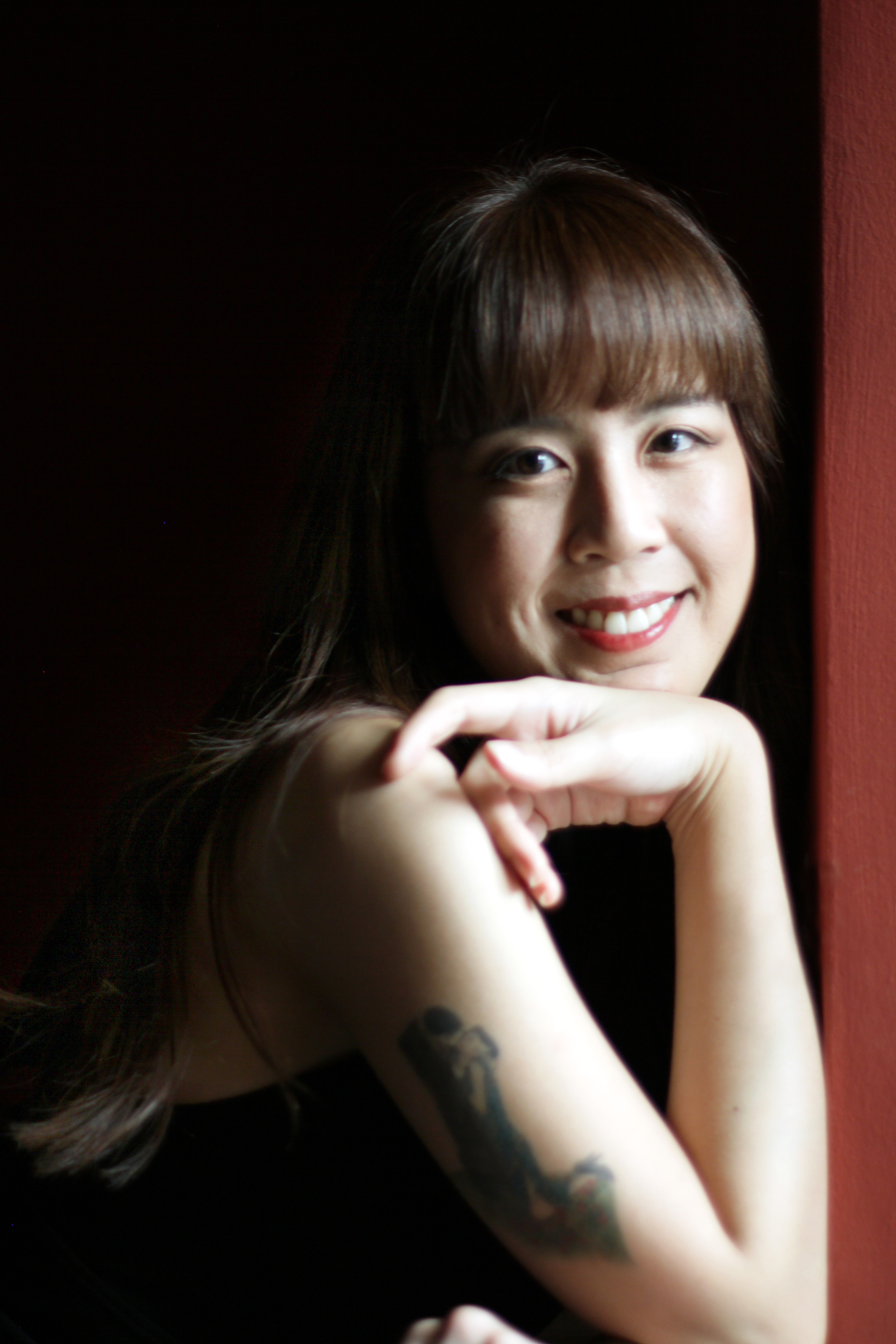 Nelicia Low