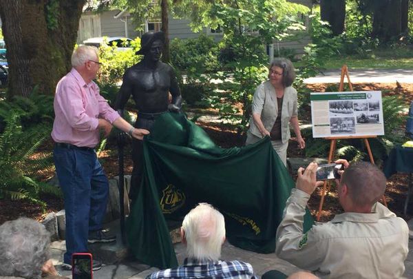 CCC Worker Statue #72 unveiling at Glacier Public Service Center, Deming, WA