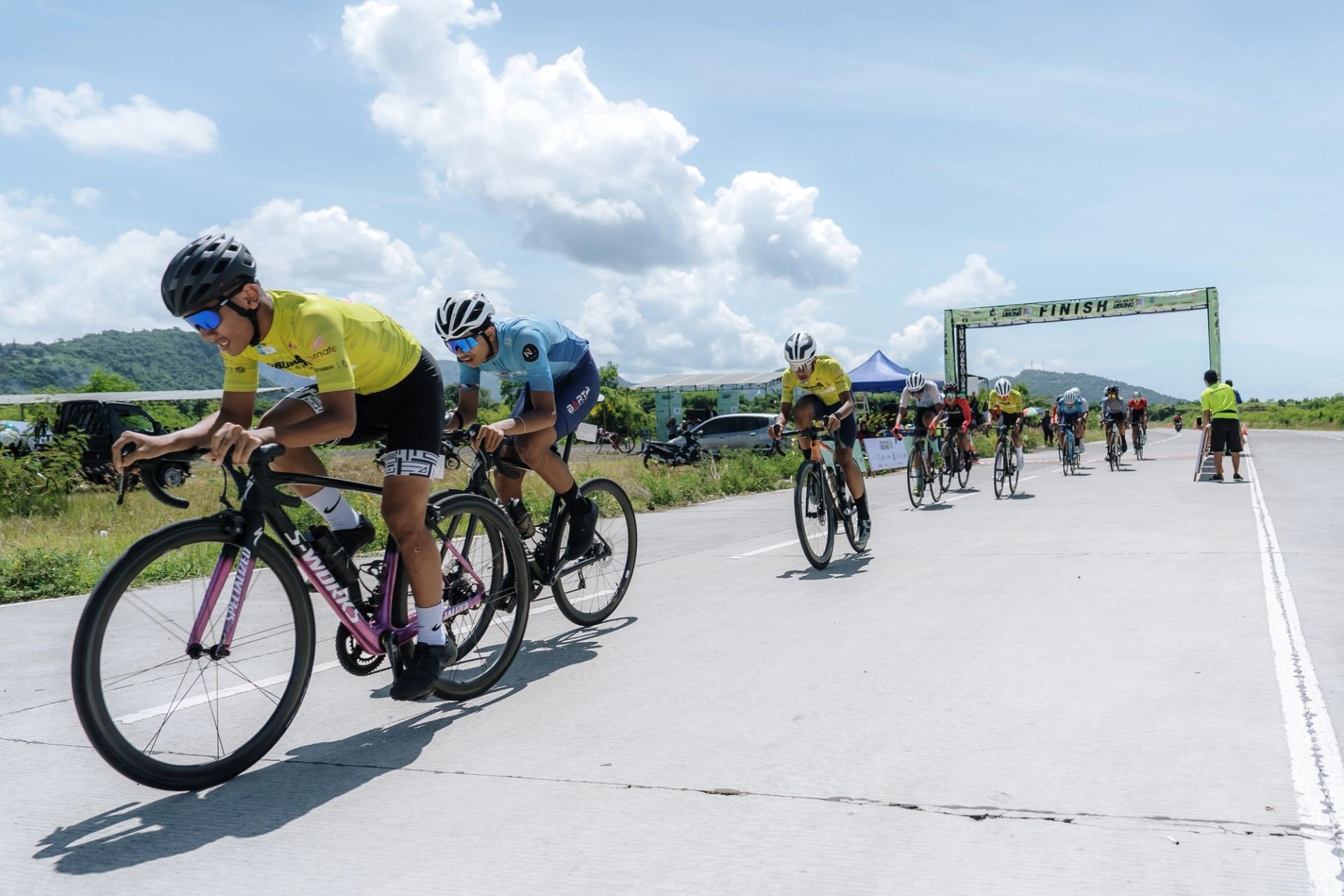 Riders racing in the Liga Balap Ubung series, Bali