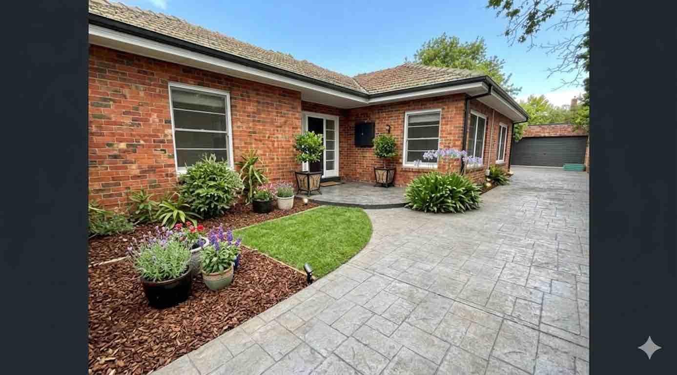 Balwyn North — front exterior of SIL home
