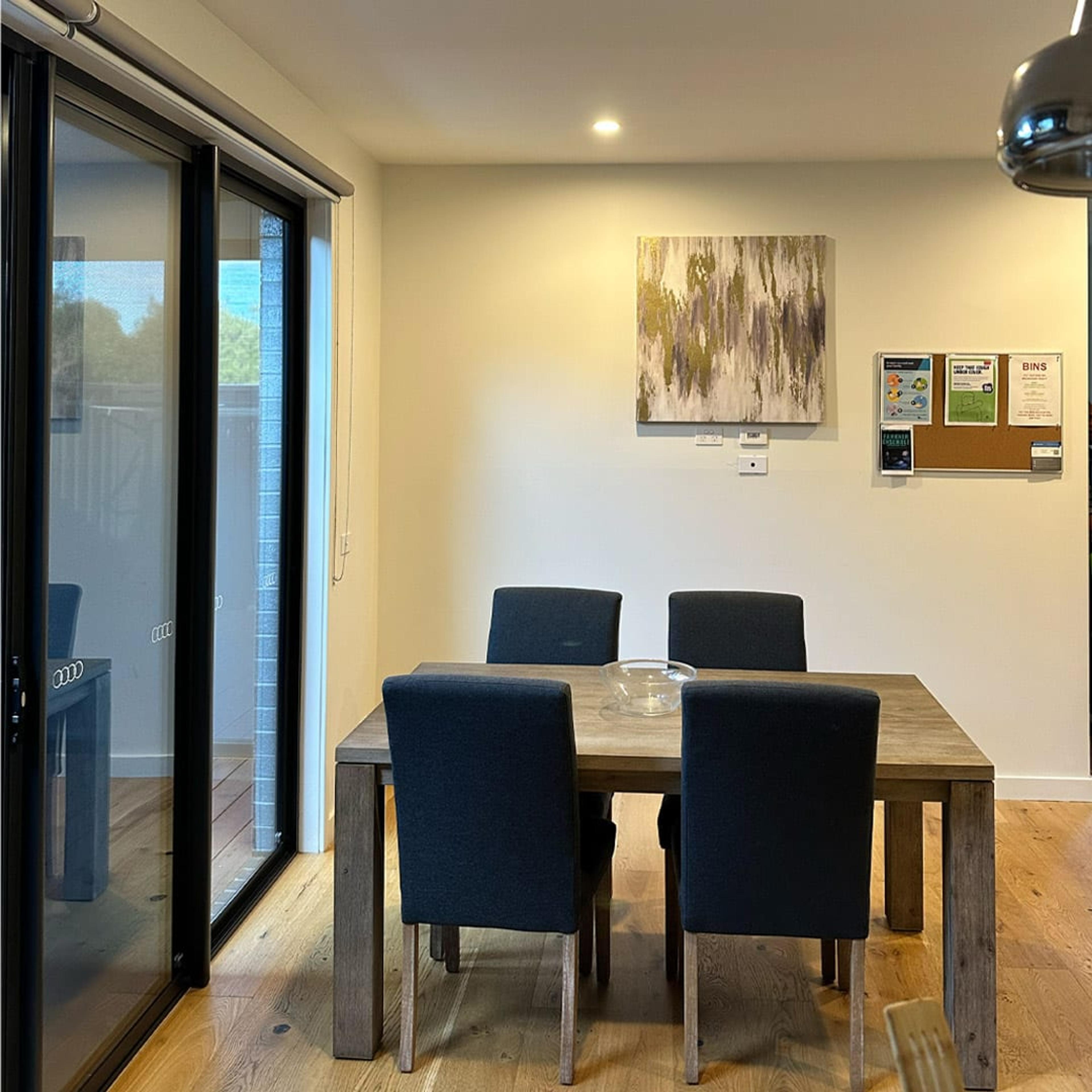Reservoir — interior — Sil Dining Room