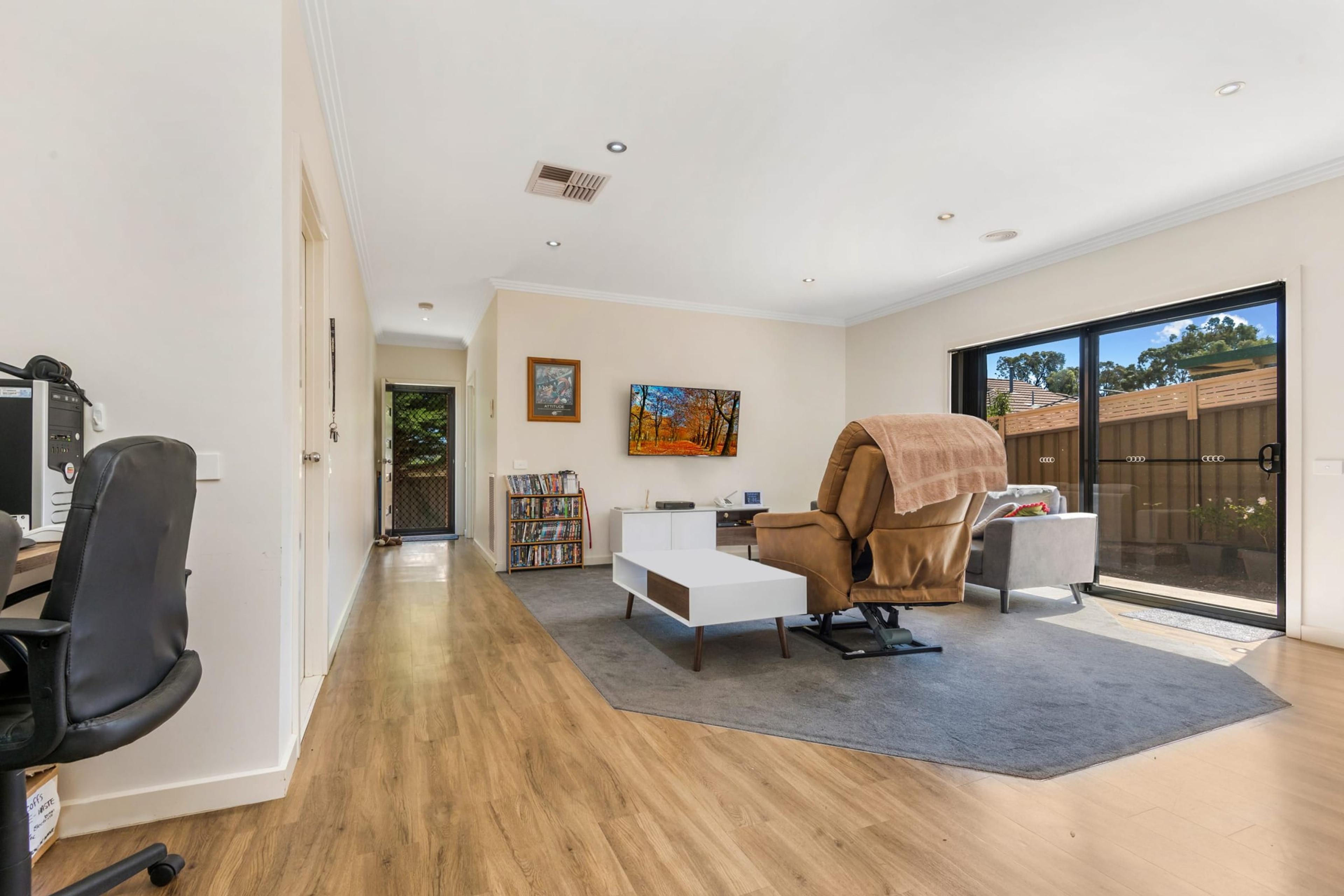 Strathdale McIvor — interior — Mcivor Sil Lounge Scaled