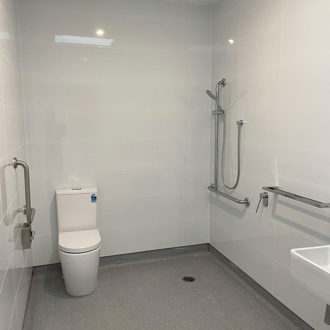 Wyndham Vale Eshal — interior — Vale 10 Eshal Sda Bathroom