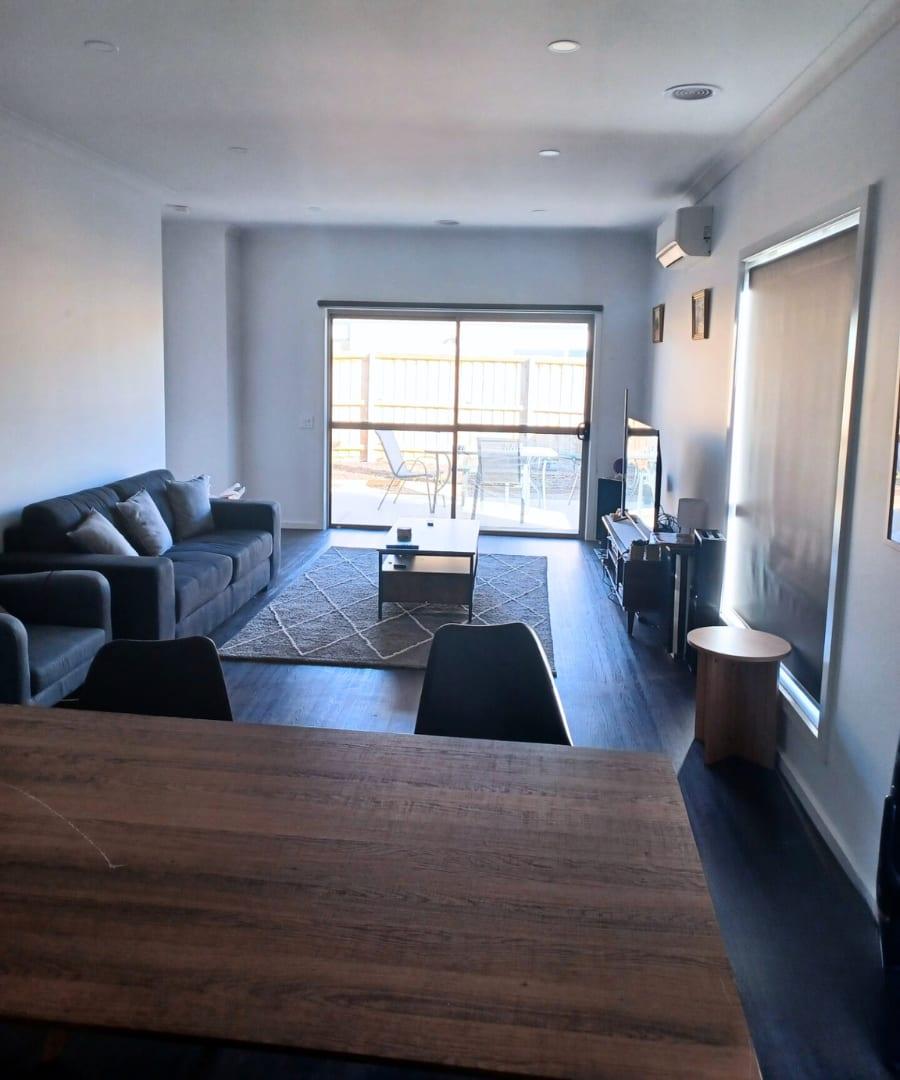 Wyndham Vale Eshal — interior — Vale Lounge Room