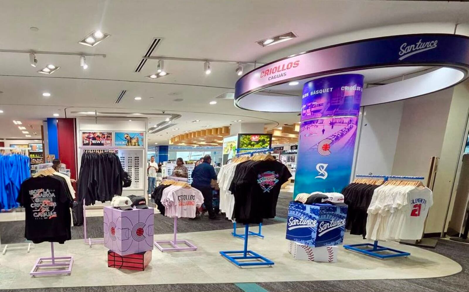 Del tabloncillo al aeropuerto: Criollos venderán su mercancía en el Aeropuerto Luis Muñoz Marín