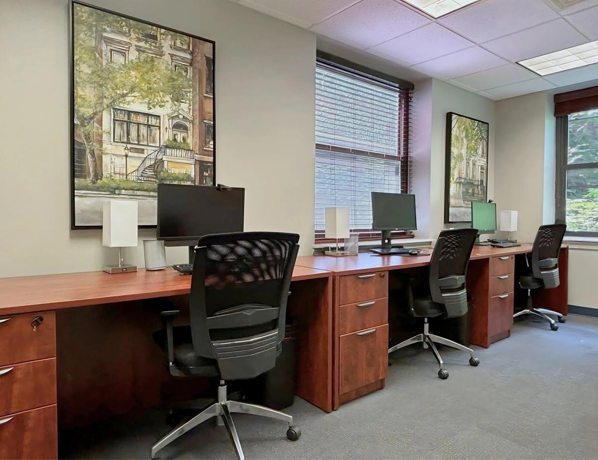 Office environment for the Corp + Community non-profit law firm redesign