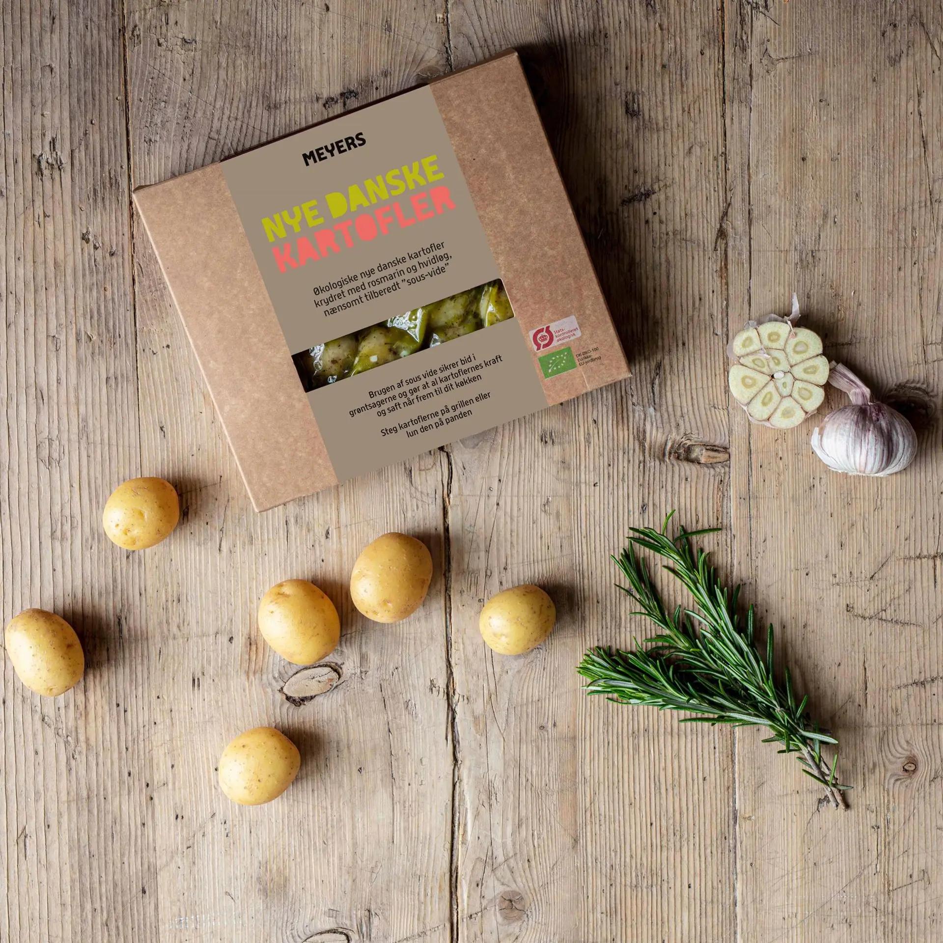 Marinerede kartofler med ristede græskarkerner og fuldfed rygeost