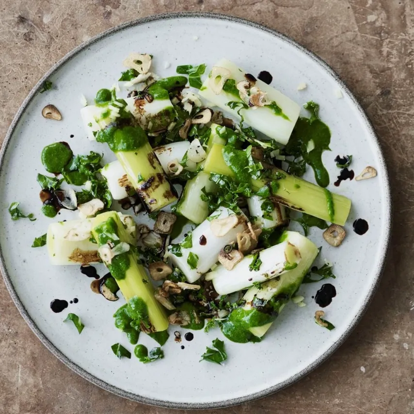 Dampede porrer og grønkålspuré