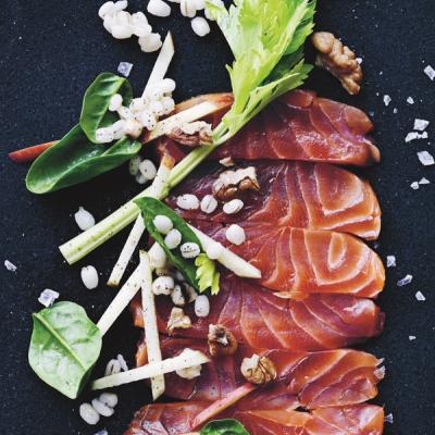 Briocheboller med røget laks