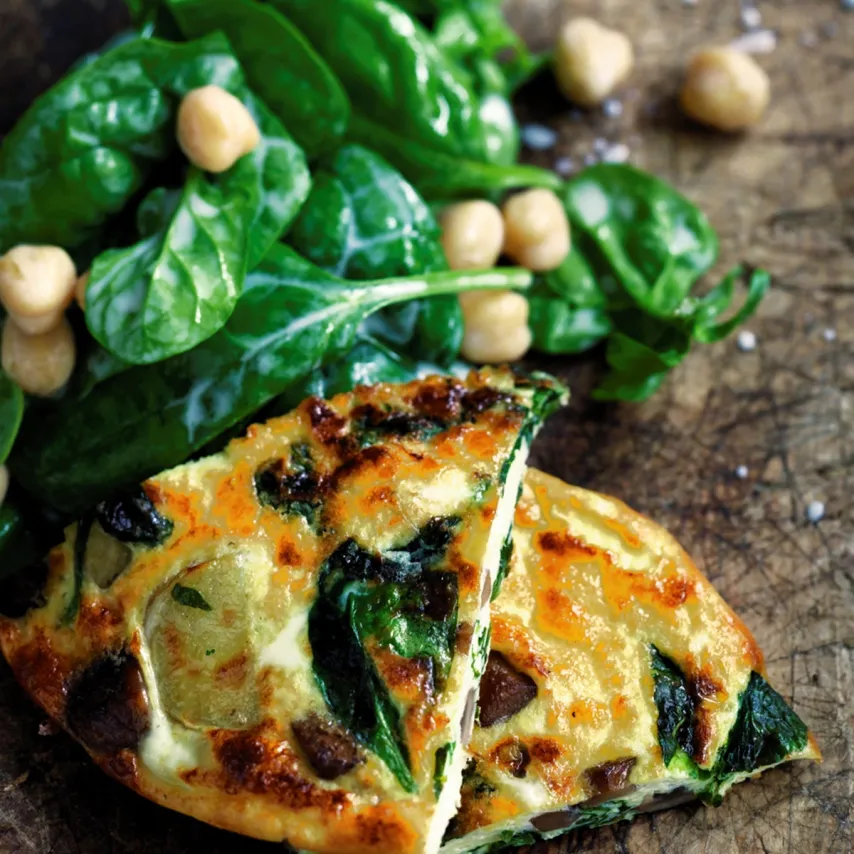 Æggekage med svampe