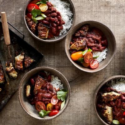 Caribisk ris og bønner med jerk-auberginer