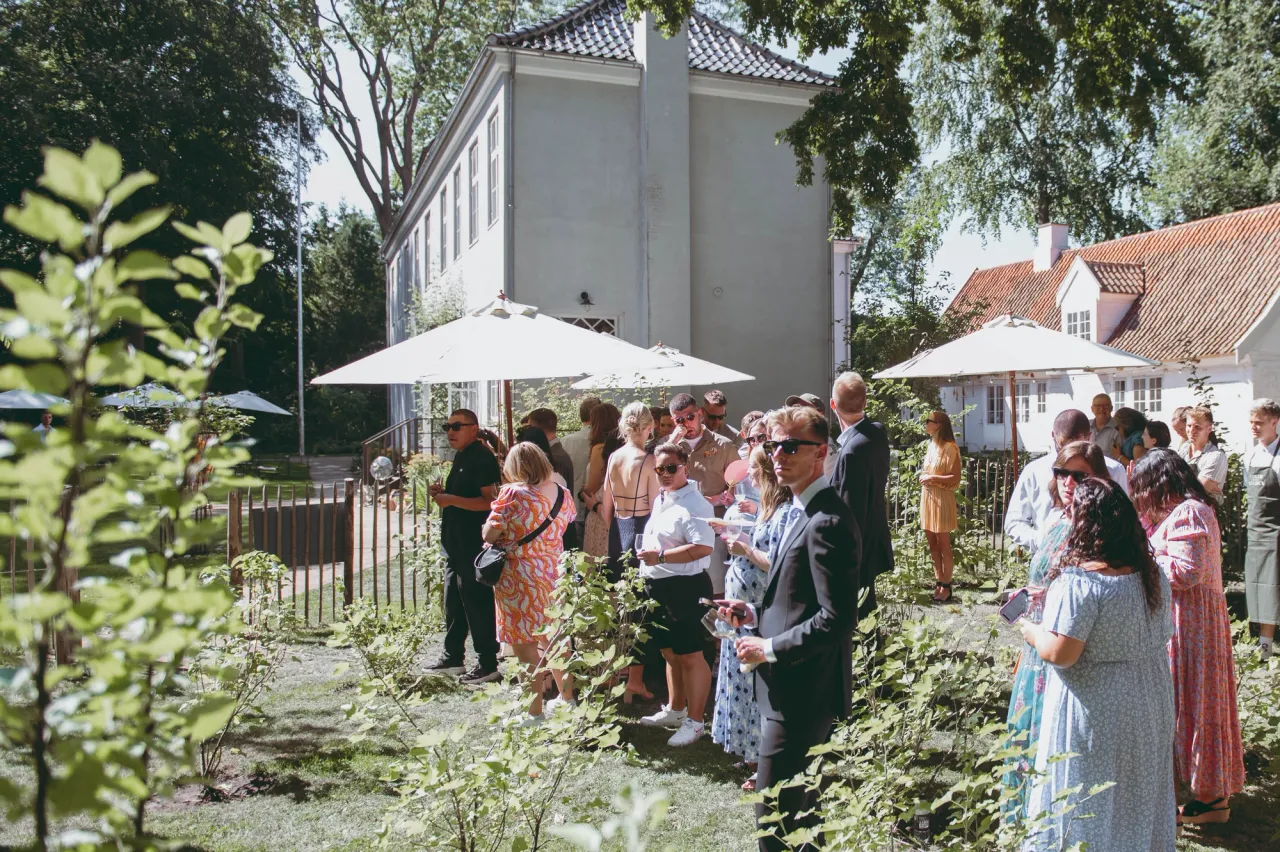 Familiefest i en af stuerne på Fasangården