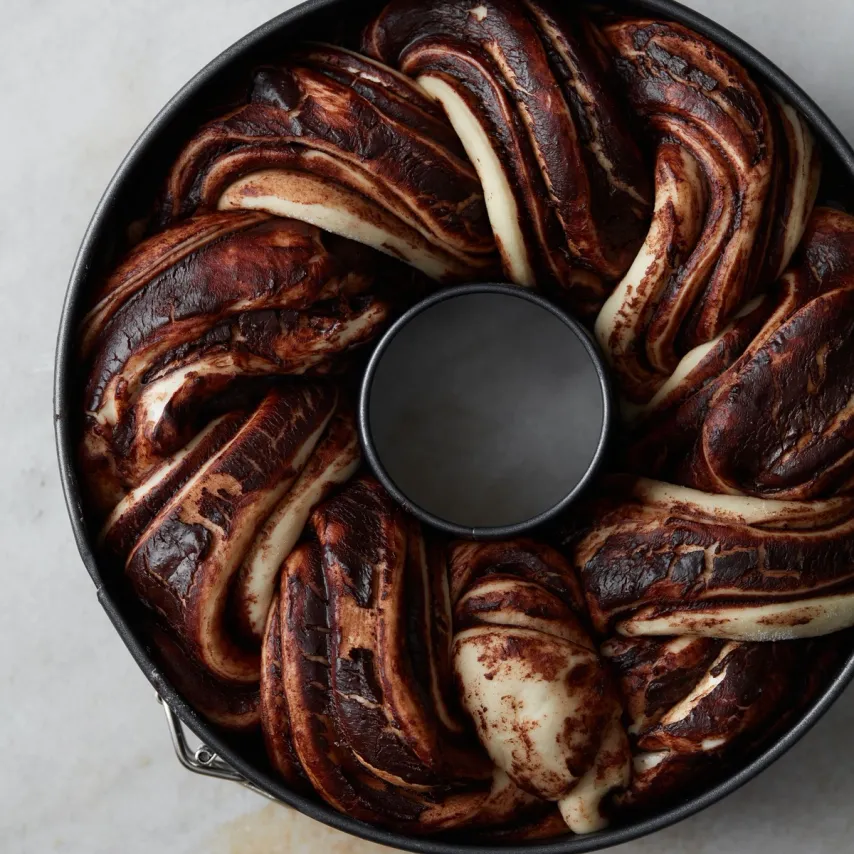 Babka med mørk chokolade og muscovadosukker