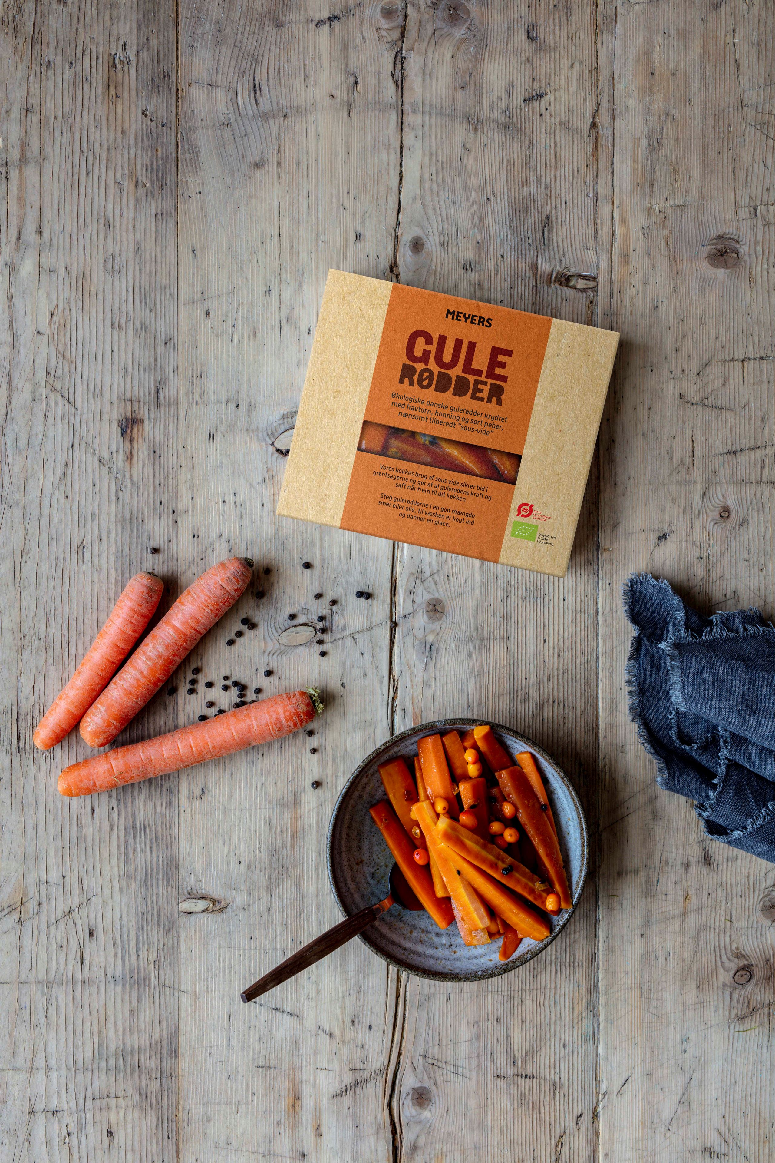 Gulerødder krydret med havtorn, honning og sort peber