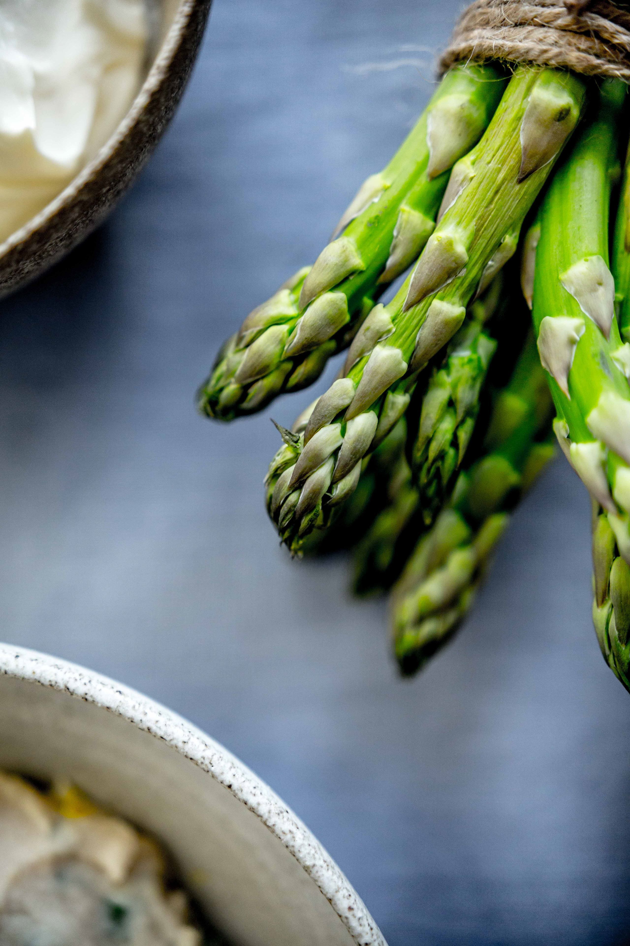 Rugtærte med asparges