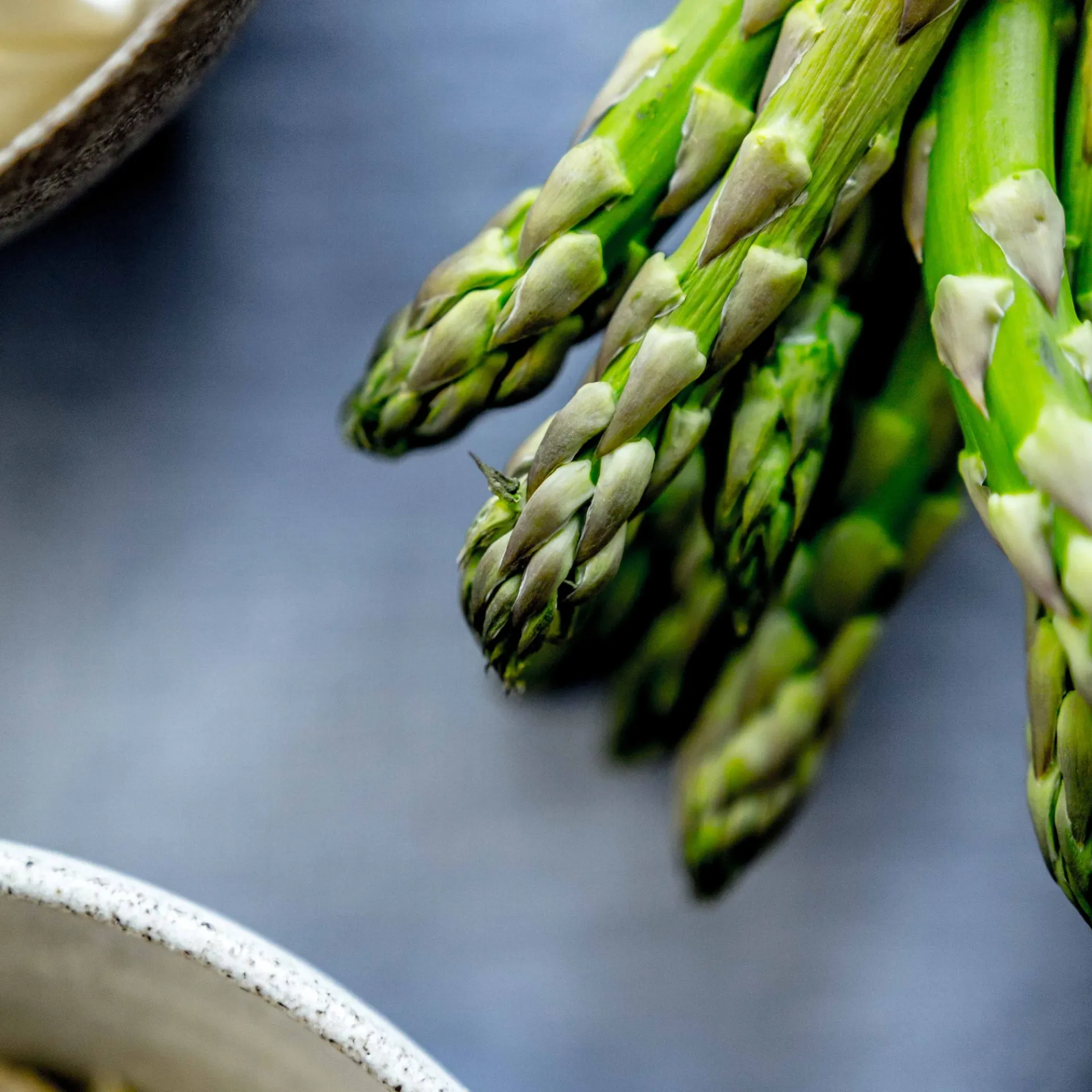 Rugtærte med asparges