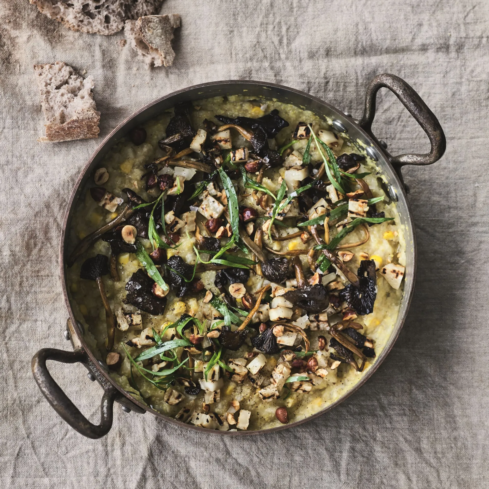 Selleri-polenta med majs og kantareller