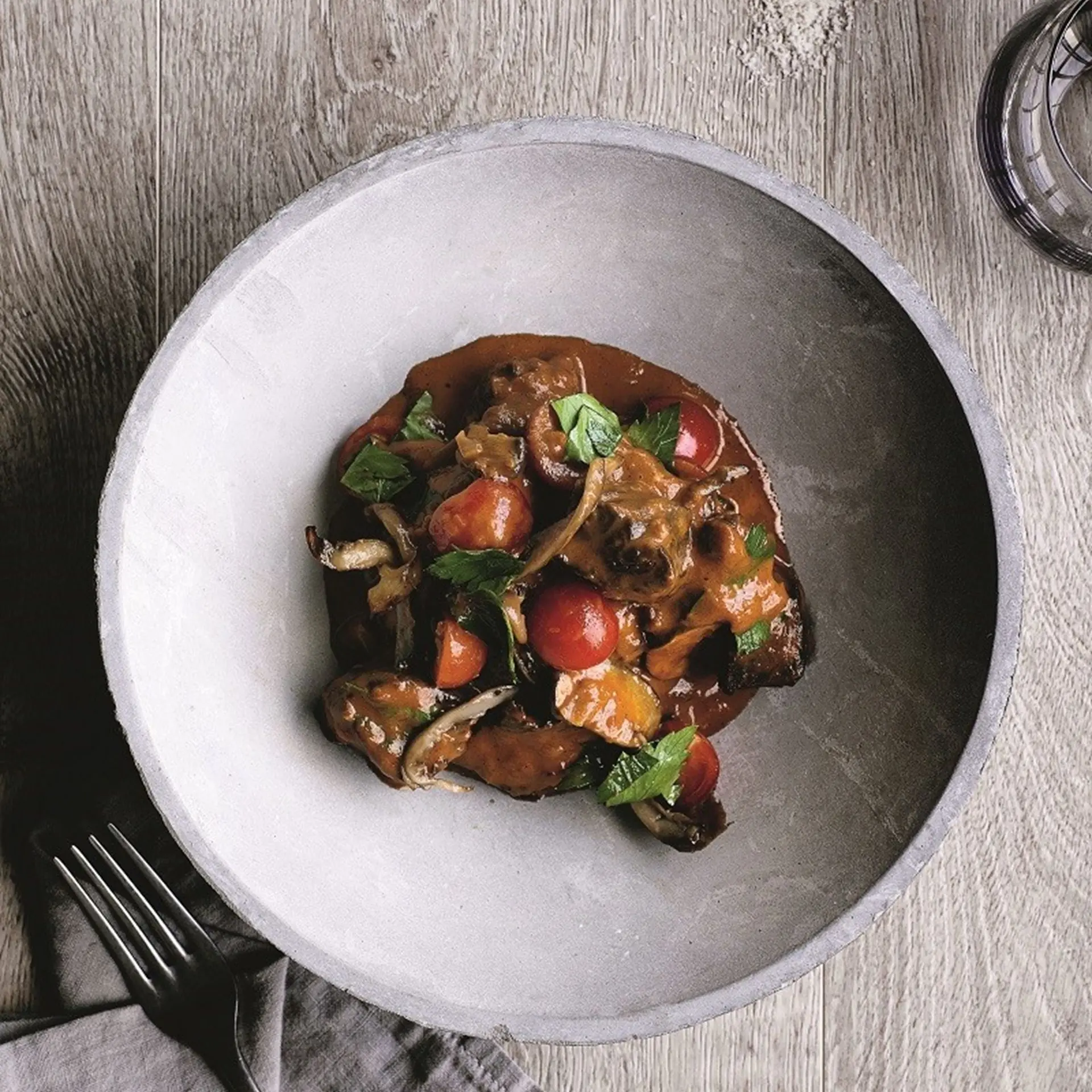 Bøf ragout stroganoff