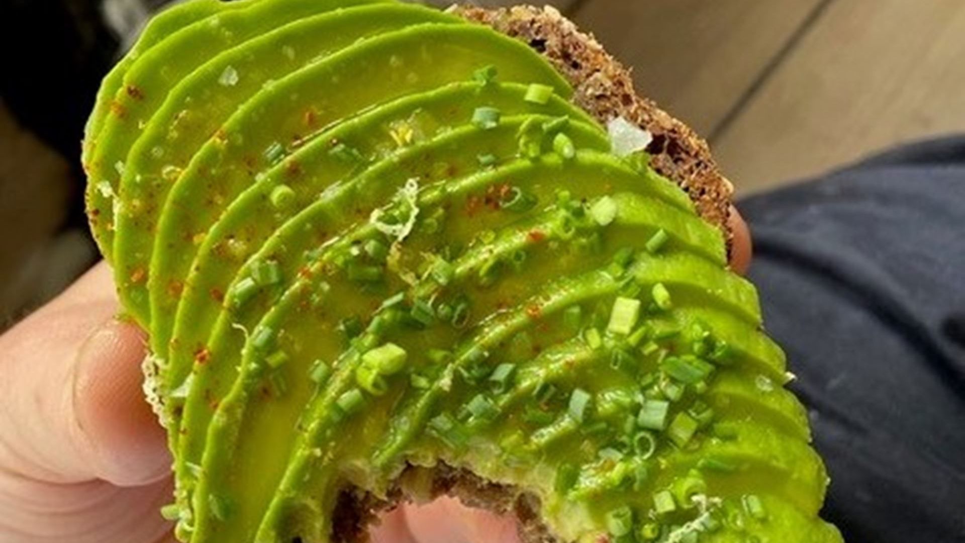 Atelier Septembers avokadomad af Frederik Bille Brahe