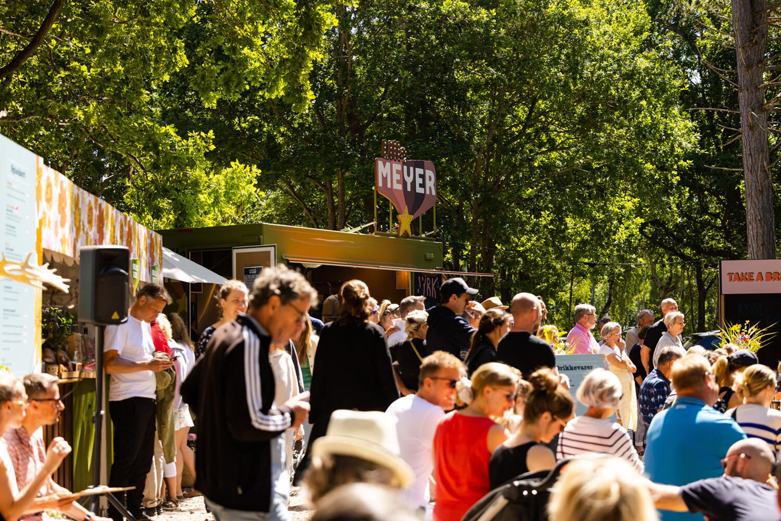 Verdens Bedste Skovtur vender tilbage: Meyers inviterer til mad og sommermagi ved Rågeleje 