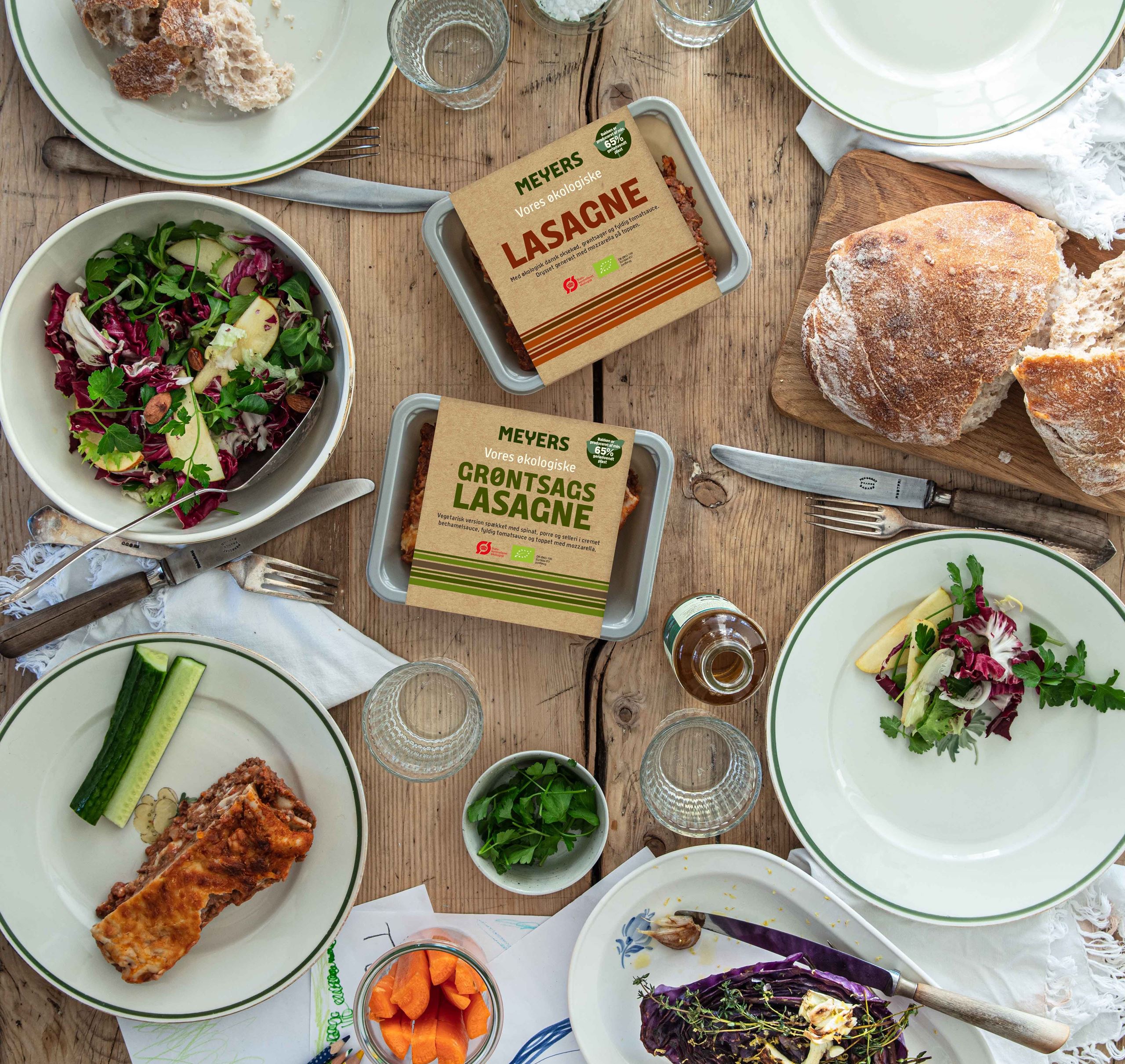 Genbrugsbakker og flere bælgfrugter: Vi  har gjort vores middagsretter mere bæredygtige