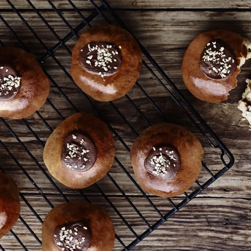 Fastelavnsboller med vaniljecreme