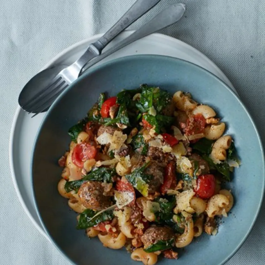 Pasta med røde linseboller