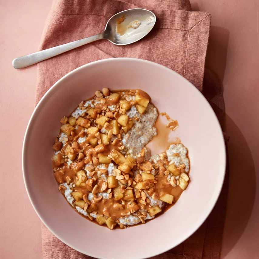 Chiagrød med ananas og peanutbutter