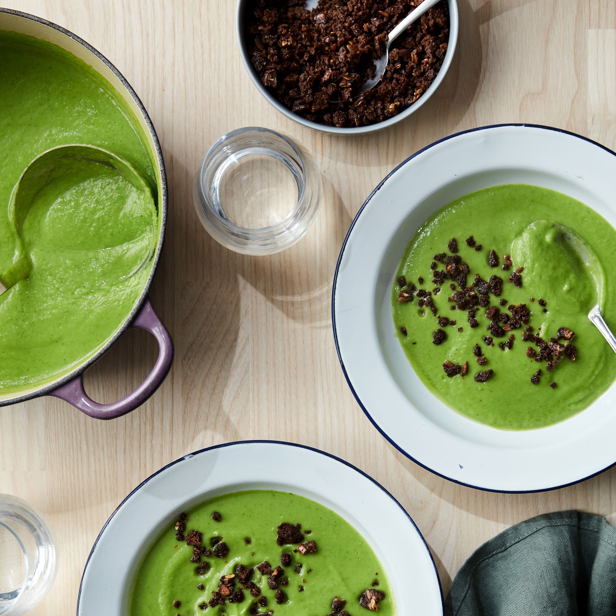 Persillerodssuppe med spinat