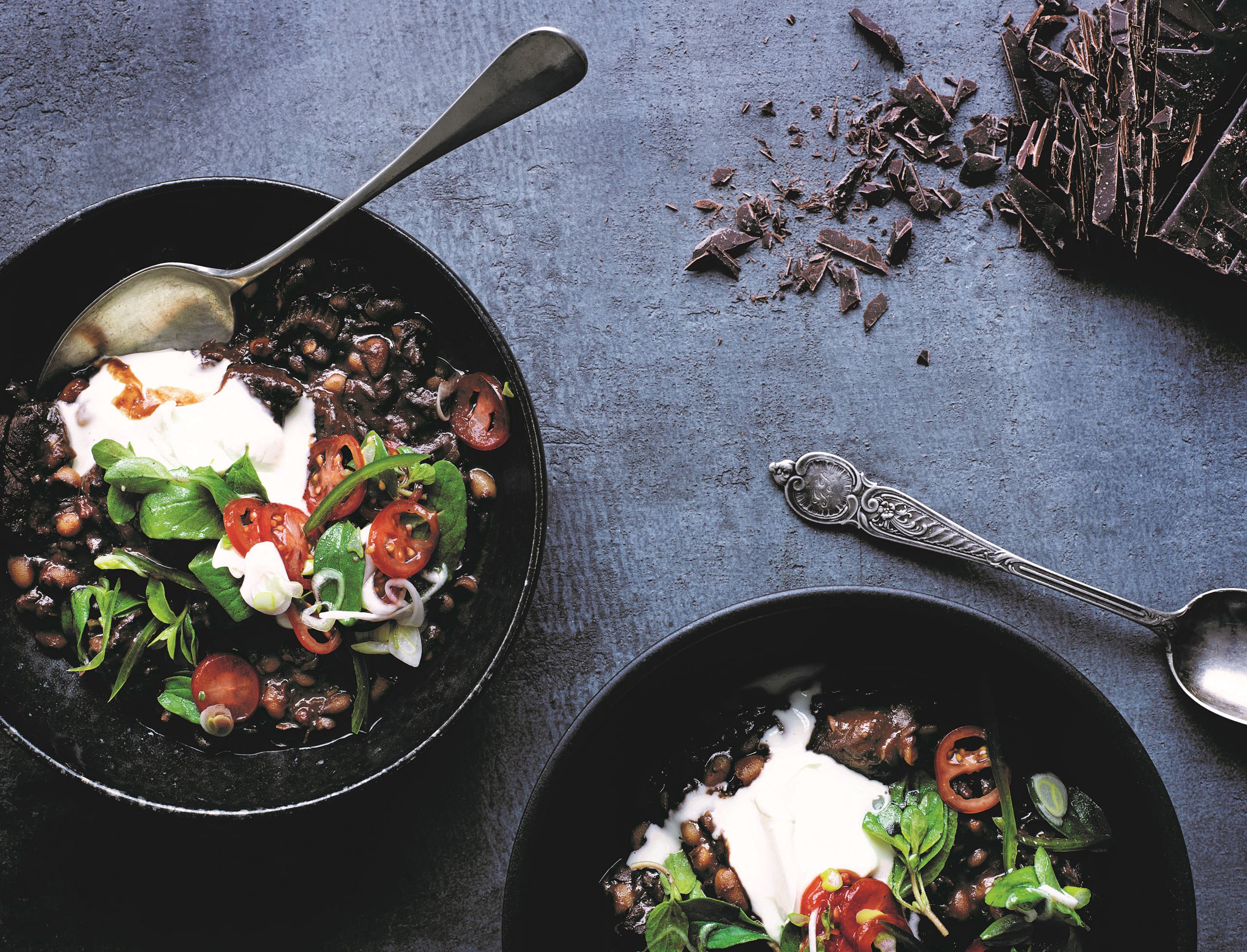 Chili con carne med mørk chokolade