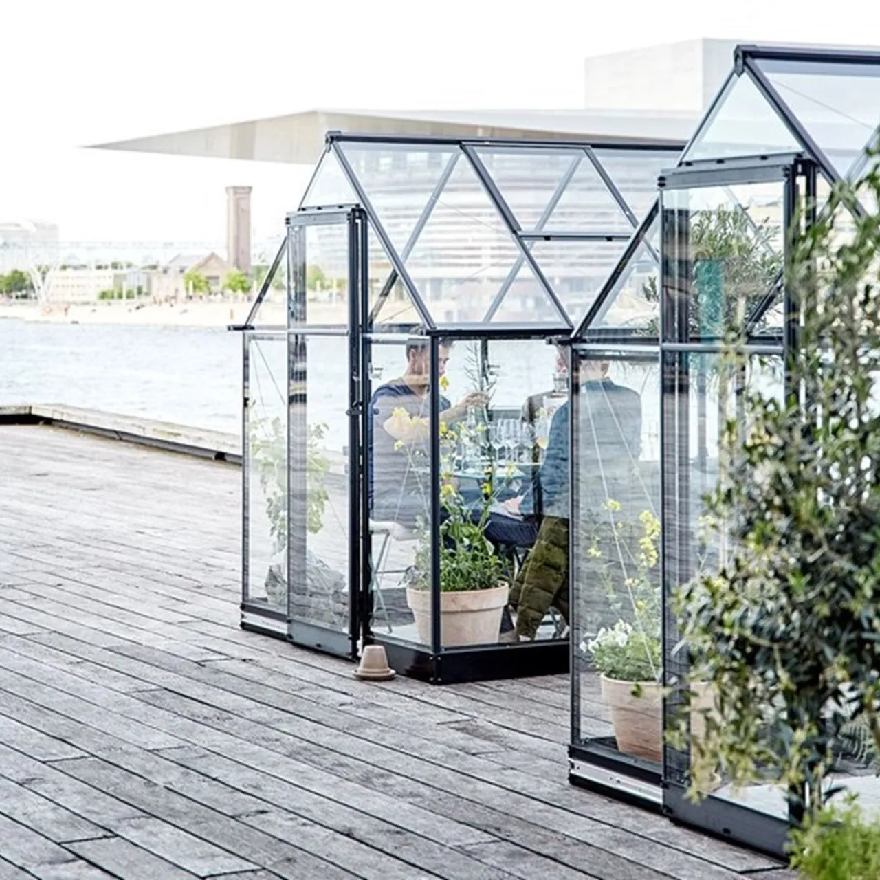 Nu åbner vores to drivhusrestauranter